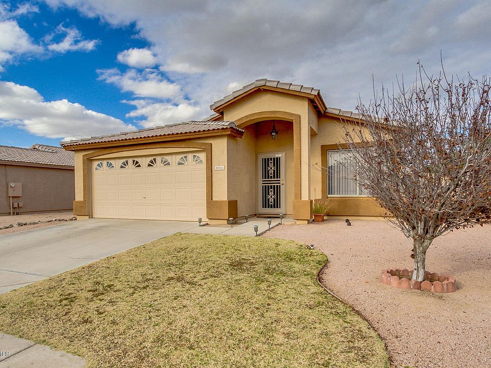 1st image of 8926 E Birchwood Cir