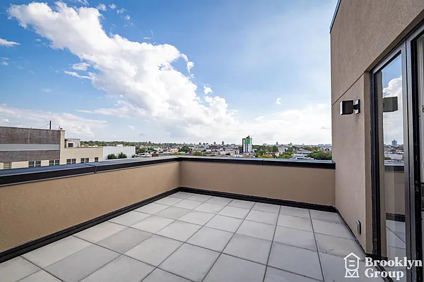 Rented by Brooklyn Group | media 6