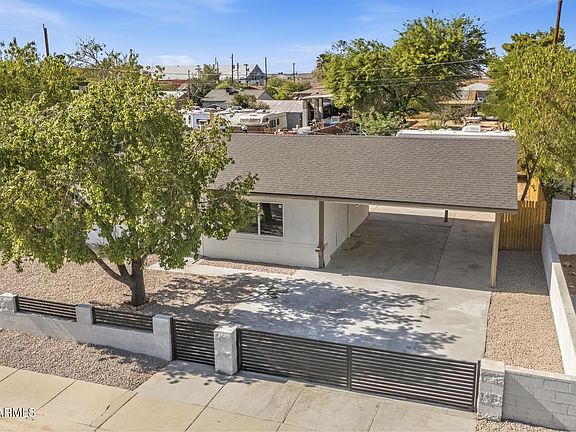 2nd image of 10940 W 2ND Street