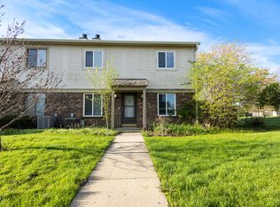 6026 Oakbrook Ln, Indianapolis, IN