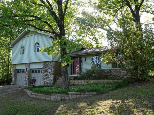 2318 Breckenridge Dr, Little Rock, AR 72227