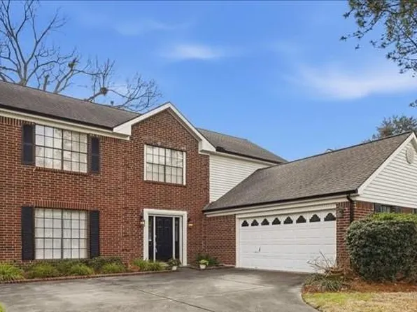 1102 Mabry Mill Rd, Houston, TX 77062