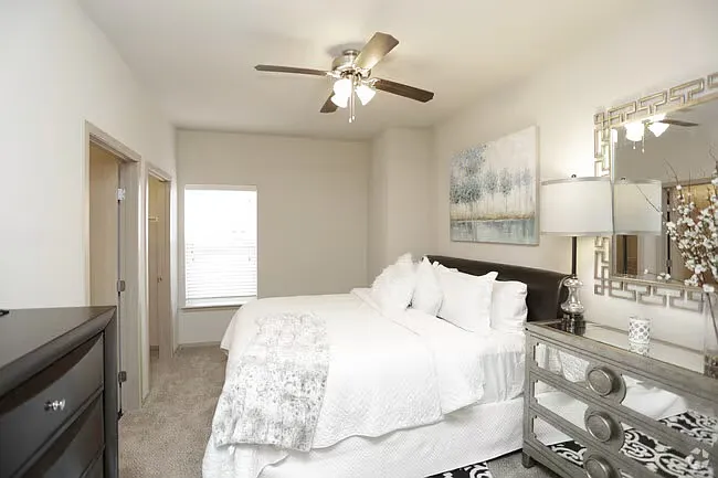 1300 E Meadowlark Blvd #28-306 — Photo 1