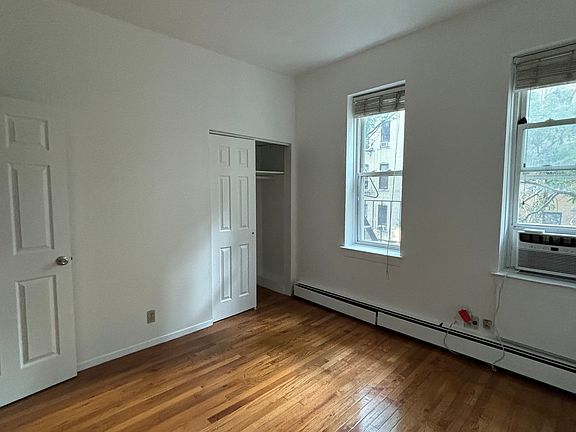 5th image of 308 E 93rd St APT 2B