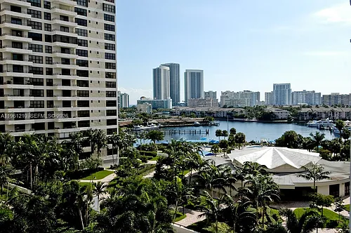 600 Three Islands Blvd Photo 1
