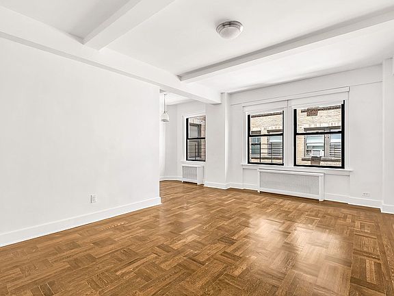 3rd image of 12 E 86th St APT 1101