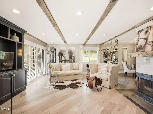 26345 W Bravo Ln, Calabasas, CA 91302
