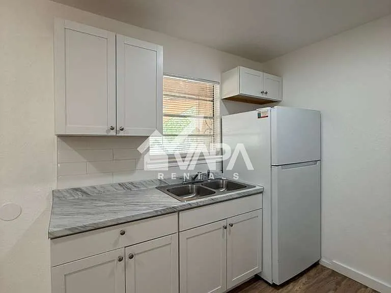 7831 Gallop Dr — Photo 18