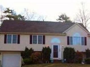 290 Plain St, Taunton, MA 02780