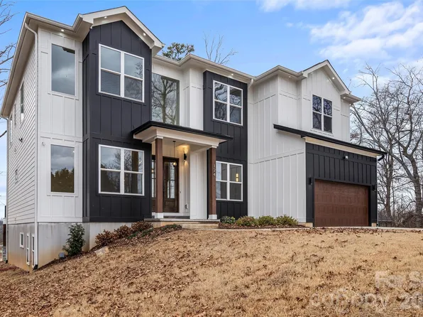 124 Clipper Ln, Mooresville, NC 28117