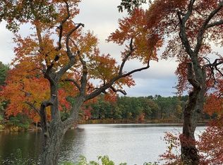 25 Hopkinton Rd #B, Upton, MA 01568