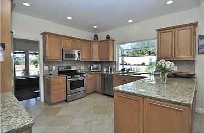 4th image of 725 San Mario Dr