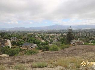 650 W Highland Dr, Camarillo, CA 93010