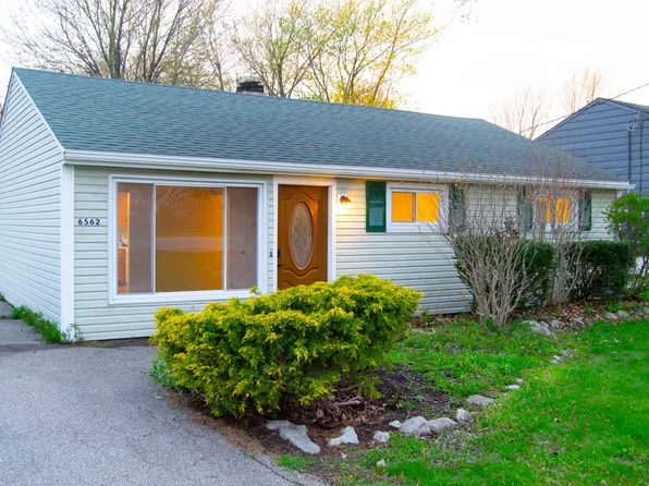 6562 Center St, Mentor, OH 44060