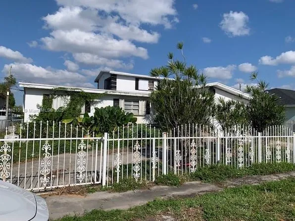 13930 Van Buren St, Miami, FL 33176