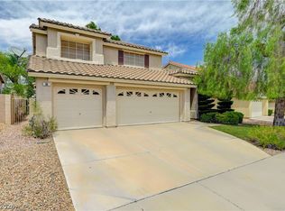33 Staghorn St, Henderson, NV 89012