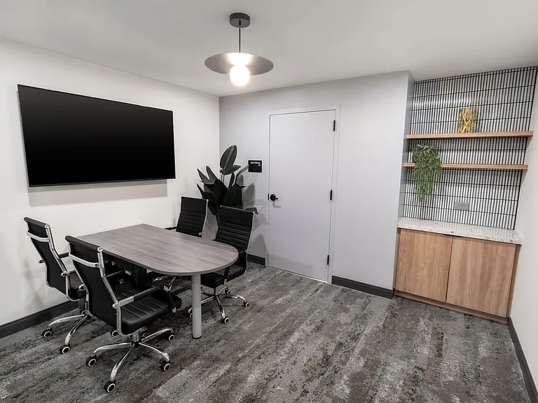 The Perry Residences — Photo 16