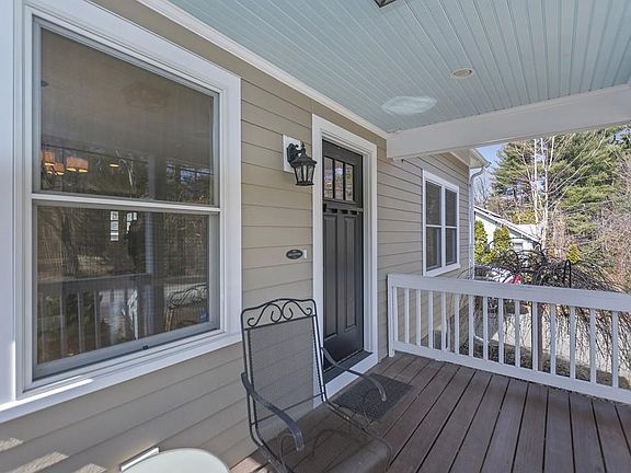 5th image of 102 Newton St