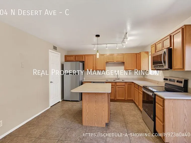 904 N Desert Ave #C — Photo 11
