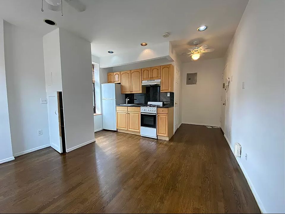 1st image of 82 W 105th St APT 3C