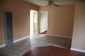 3rd image of 3711 Vineland Ave