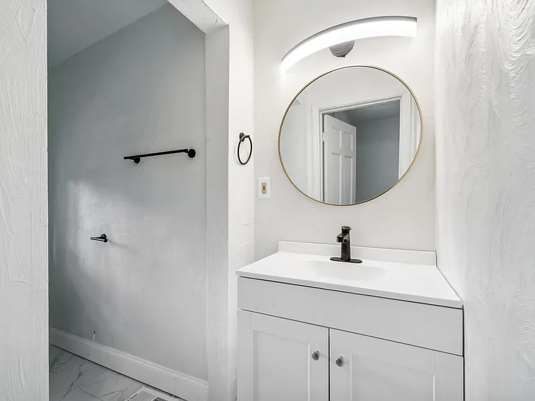 5421 Wellesley Ave #1 — Photo 5