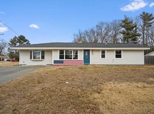 110 Lisa Ann Dr, Bellingham, MA 02019