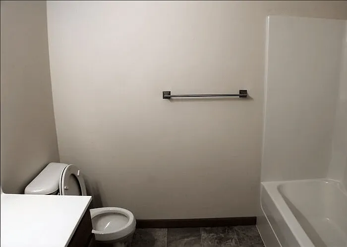 460 Cameron Way — Photo 22