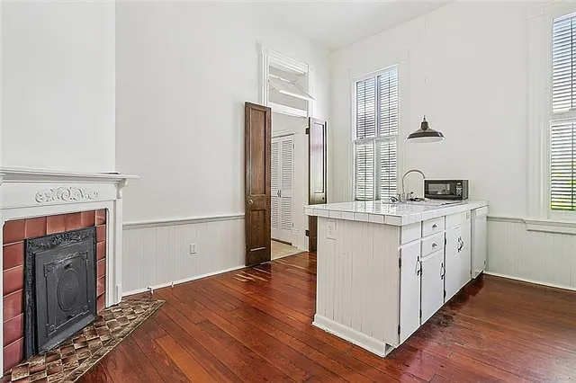 4935 Constance St — Photo 6