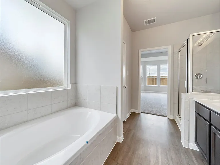 5763 Paseo Pl — Photo 18