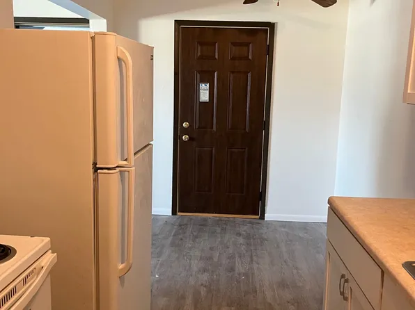 499 Ivy Ln, Bradley, IL