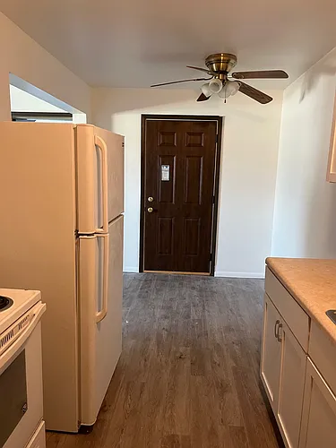 499 Ivy Ln Photo 1