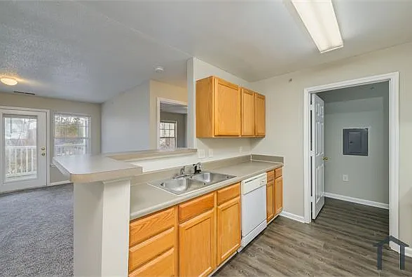 9941 Brier Oak Pl — Photo 16