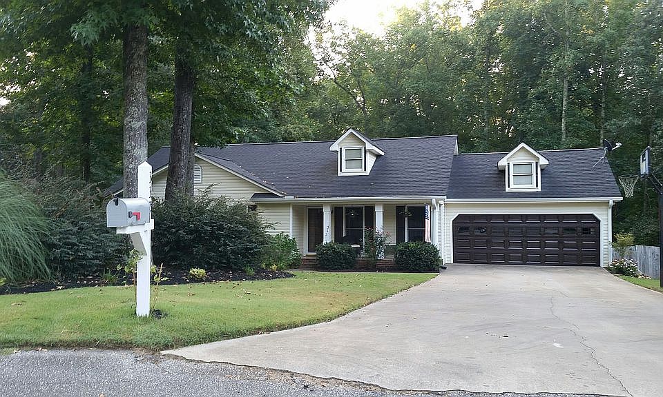 1st image of 332 Courson Ct