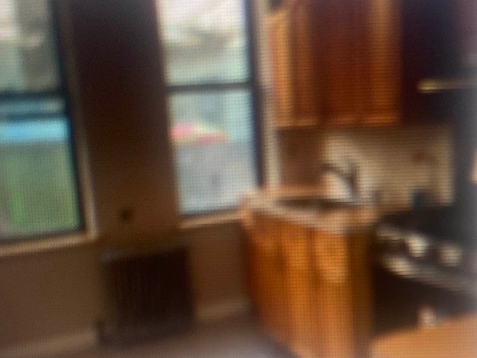 2nd image of 1728 Greene Ave APT 1R