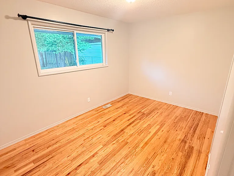 Bedroom 3-Master