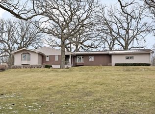 6164 Lakewood Dr, Marengo, IL 60152