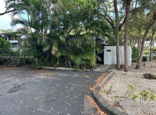 6381 Cotton Tail Rd #6381, Hialeah, FL 33014