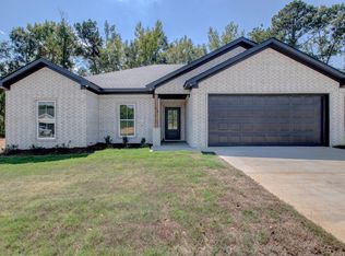 215 Apollo Way, Benton, AR 72015