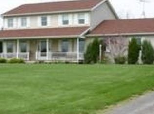 11829 Alps Rd, Lyndonville, NY 14098