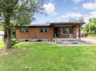 304 Appomattox Rd, Louisville, KY 40214