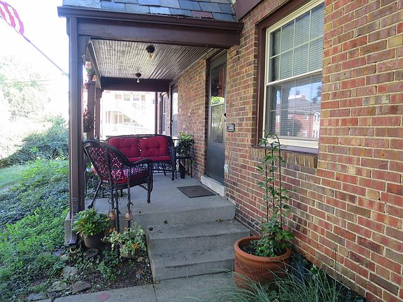 2nd image of 3090 Sunset Dr
