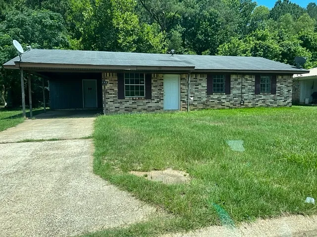 107 Lake Terrace Rd