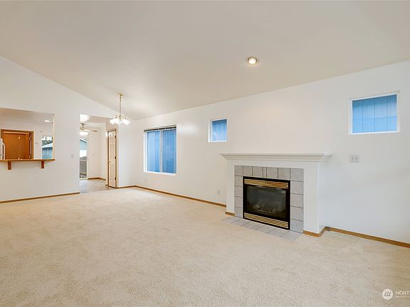 5th image of 6294 Sol Duc Drive NE