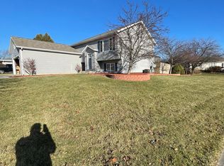 1444 W 99th Pl, Crown Point, IN 46307