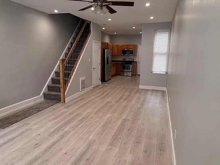 3614 N Sydenham St — Photo 2