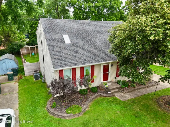 8724 Loch Lea Ln, Jeffersontown, KY 40299