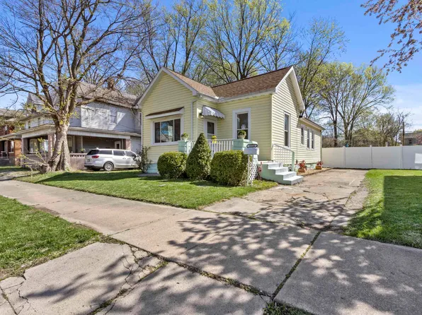 1114 N Garfield Ave, Peoria, IL 61606