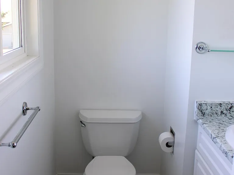 1532 Madison Ave — Photo 14