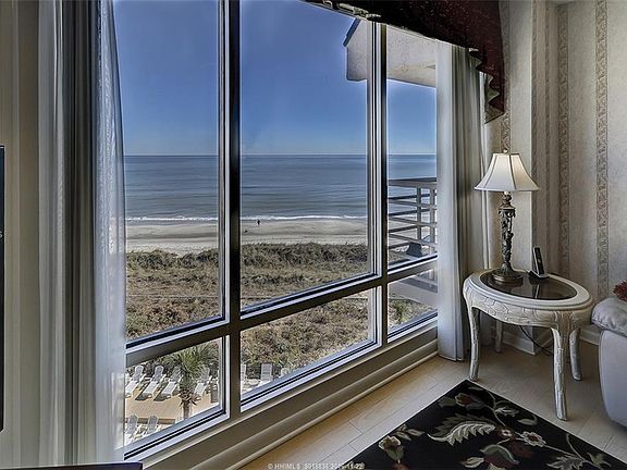 3rd image of 1 Ocean Ln APT 3525